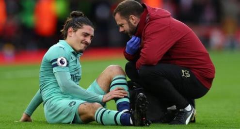 أرسنال يفقد بيليرين لعدة أسابيع بسبب الإصابة